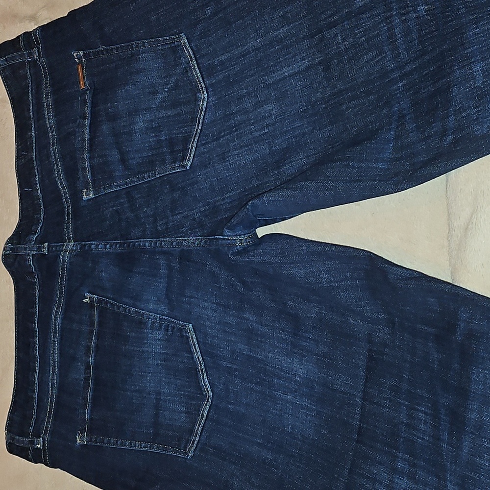 White House Black Market - Gently Worn Midrise Girlfriend Everyday Soft Jeans - Picture 6 of 9